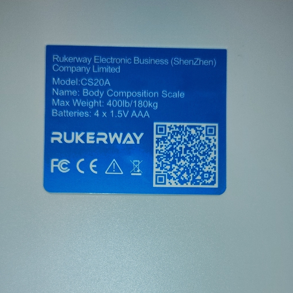 White Digital Bathroom Scale - Picture 3 of 4